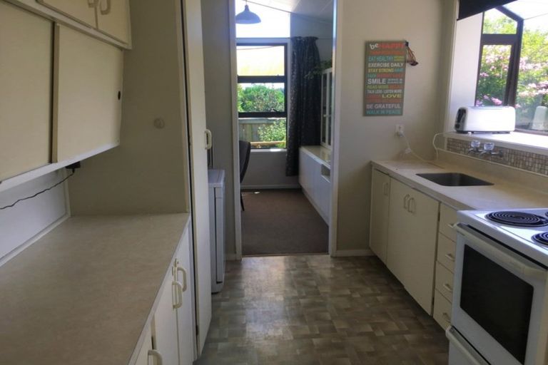 Photo of property in 51 Ngakoti Street, Urenui, 4375