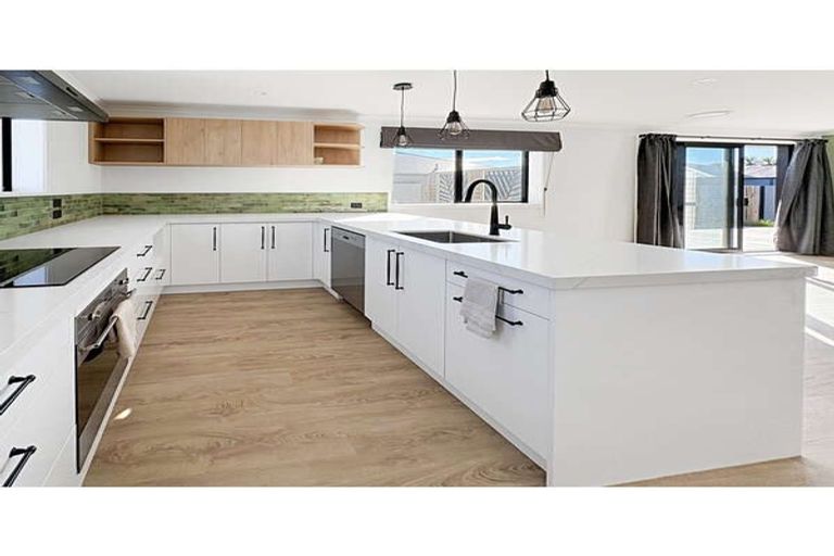 Photo of property in 85 Seabury Avenue, Foxton Beach, Foxton, 4815