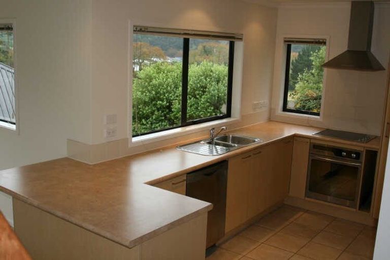 Photo of property in 3/20 The Avenue, Albany, Auckland, 0632