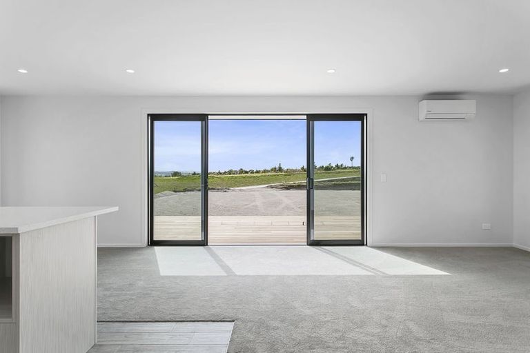 Photo of property in 37 Kopakopa Crescent, Wharewaka, Taupo, 3330