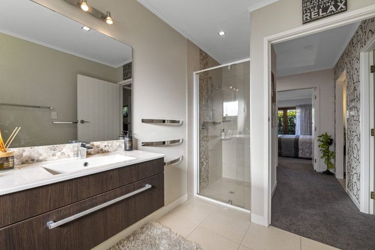 Photo of property in 20 Patterson Road, Hurworth, New Plymouth, 4371