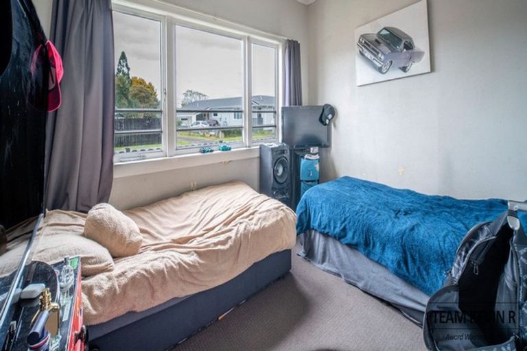 Photo of property in 1a Cooper Place, Papakura, 2110