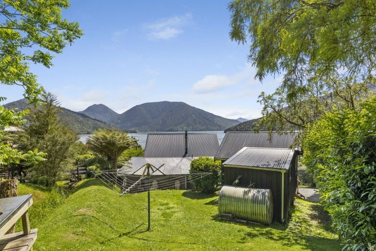 Photo of property in 65 Moenui Road, Havelock, 7281