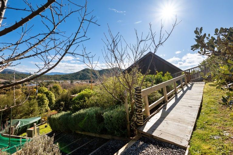 Photo of property in 49 Boons Valley Road, Waikawa, Picton, 7220
