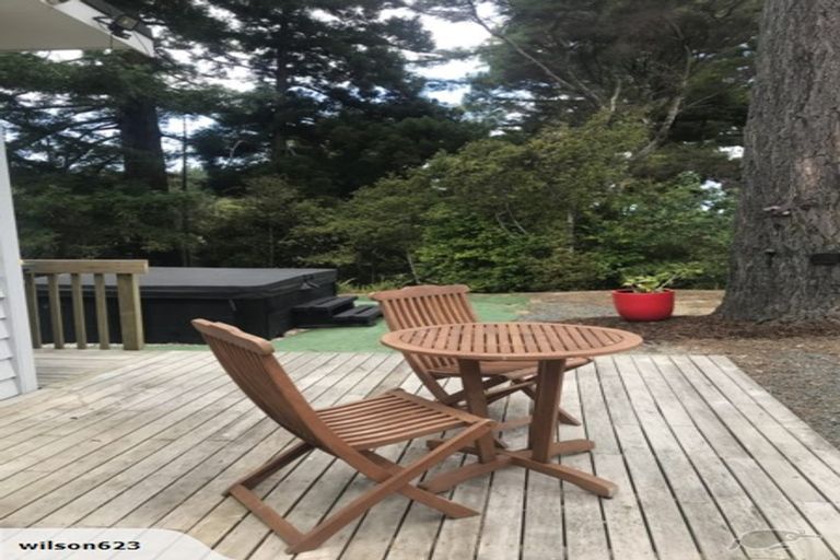 Photo of property in 202 Wade River Road, Wade Heads, Whangaparaoa, 0932