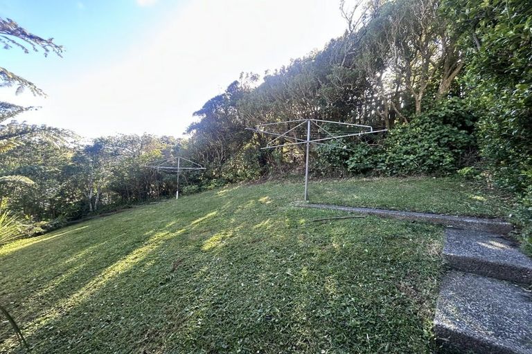 Photo of property in 4 Chaucer Way, Karori, Wellington, 6012