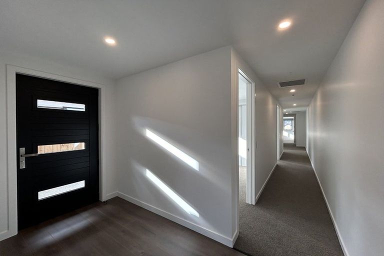 Photo of property in 12 Grain Close, Jacks Point, 9371