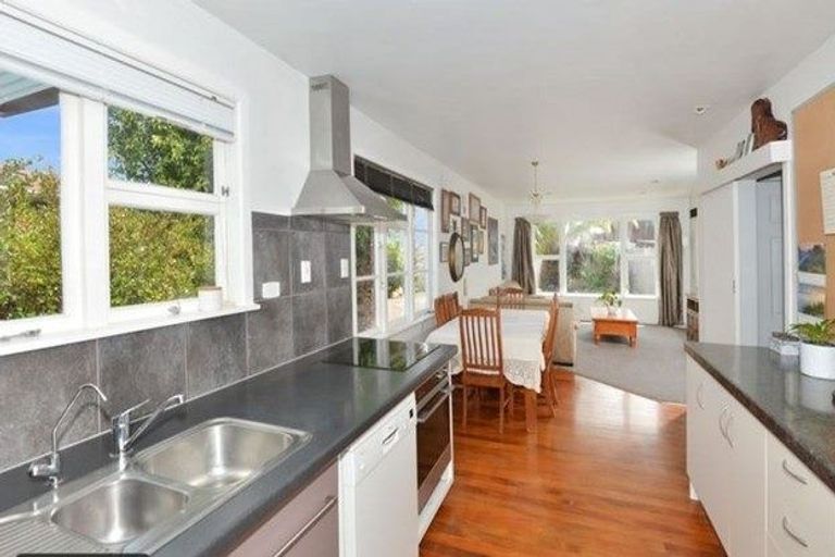 Photo of property in 12 Cartwright Road, Onerahi, Whangarei, 0110
