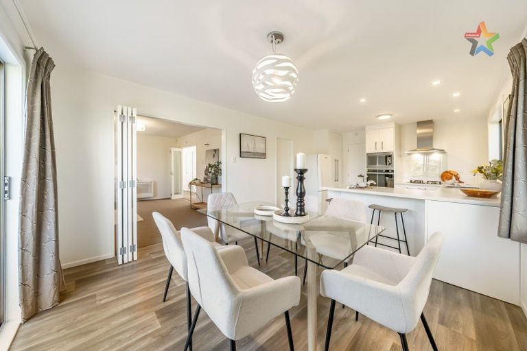 Photo of property in 30 Stanhope Grove, Korokoro, Lower Hutt, 5012