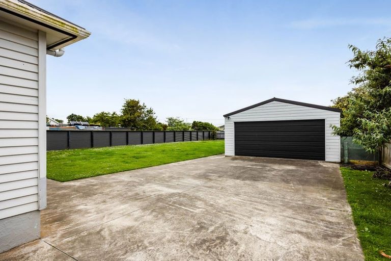 Photo of property in 17 Fitzroy Street, Normanby, Hawera, 4614