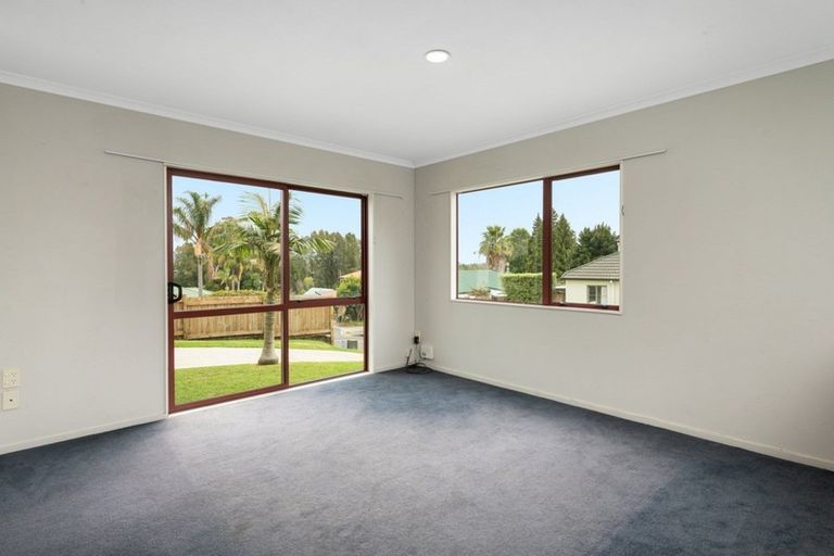 Photo of property in 1 Smylie Close, Ohauiti, Tauranga, 3112