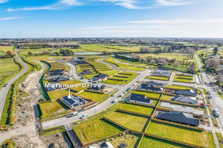 Photo of property in 5 Matamoe Drive, Halswell, Christchurch, 8025