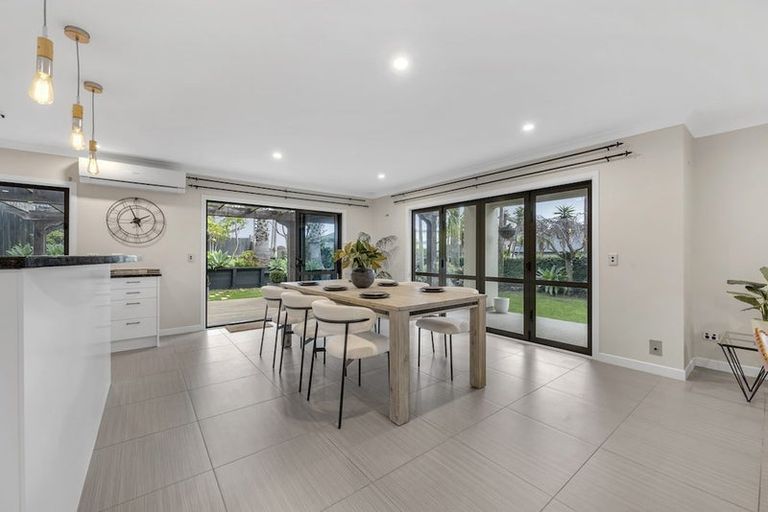 Photo of property in 22 Tui Brae, Beachlands, Auckland, 2018