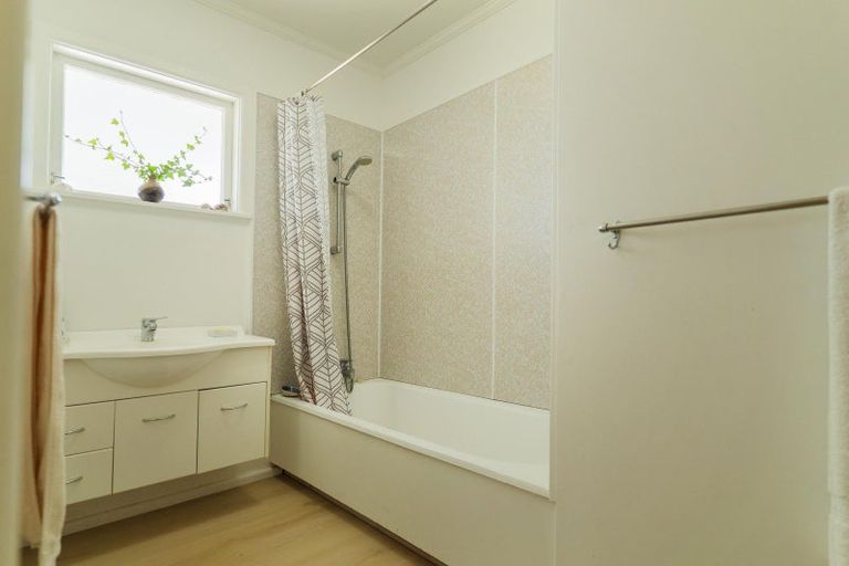 Photo of property in 87 Arataki Road, Havelock North, 4130