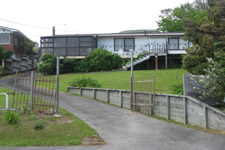 Photo of property in 959 Whangaparaoa Road, Manly, Whangaparaoa, 0930