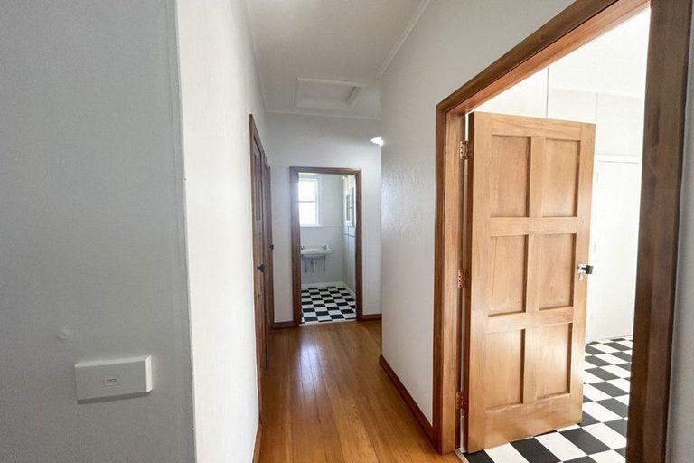 Photo of property in 47 Nuffield Avenue, Marewa, Napier, 4110