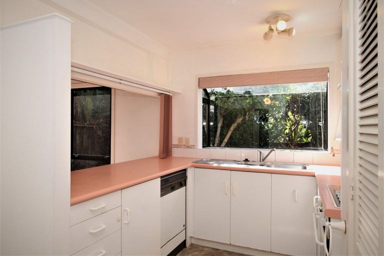 Photo of property in 1/11 Macleans Road, Bucklands Beach, Auckland, 2014