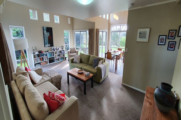 Photo of property in 37 Halyard Loop, Haruru, 0204