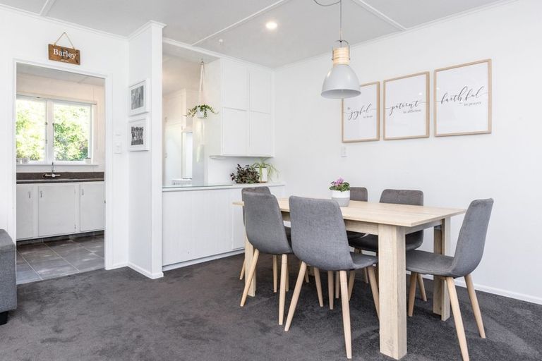 Photo of property in 2/201 Kenilworth Road, Mayfair, Hastings, 4122