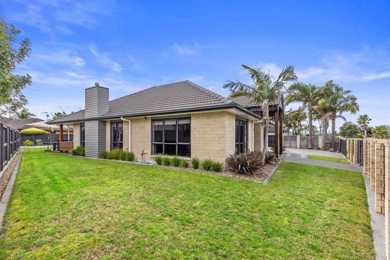 Photo of property in 48 Santa Cruz Drive, Papamoa Beach, Papamoa, 3118