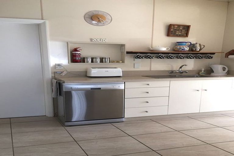 Photo of property in 12 Pitt Street, Maitai, Nelson, 7010