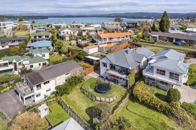 Photo of property in 23 Bramley Drive, Omokoroa, 3114
