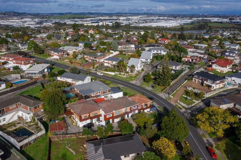 Photo of property in 44c Marriott Road, Pakuranga, Auckland, 2010