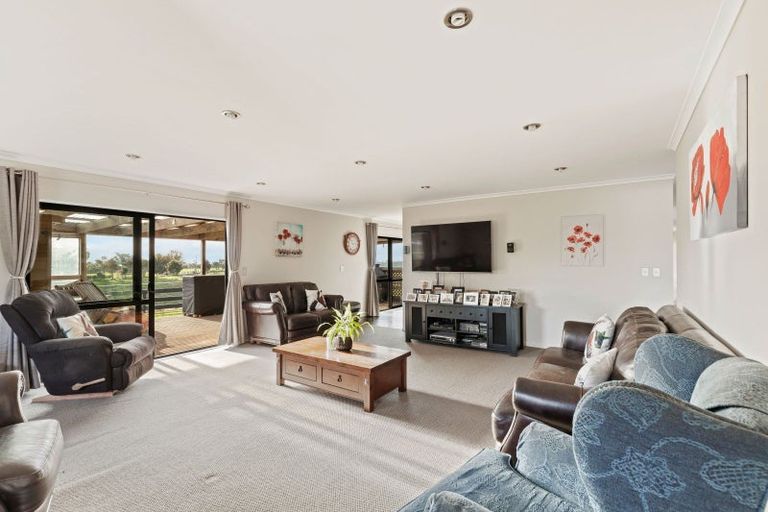 Photo of property in 567 Smart Road, Hillsborough, New Plymouth, 4372