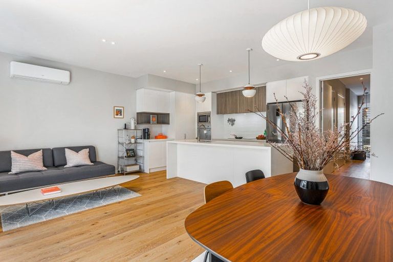 Photo of property in 98 Buckley Avenue, Hobsonville, Auckland, 0616