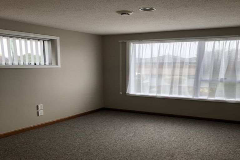 Photo of property in 4 Janet Street, Upper Riccarton, Christchurch, 8041