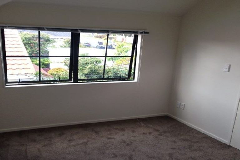 Photo of property in 30 Firth Terrace, Karori, Wellington, 6012