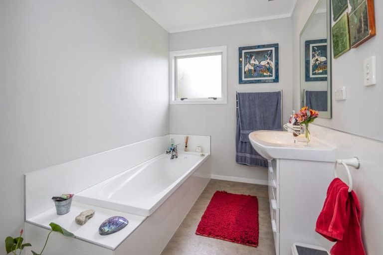 Photo of property in 241c Cowell Street, Kawhia, 3889