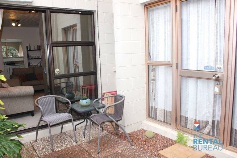 Photo of property in 7/3 Glen Road, Browns Bay, Auckland, 0630