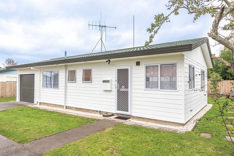 Photo of property in 24b Bignell Street, Gonville, Whanganui, 4501