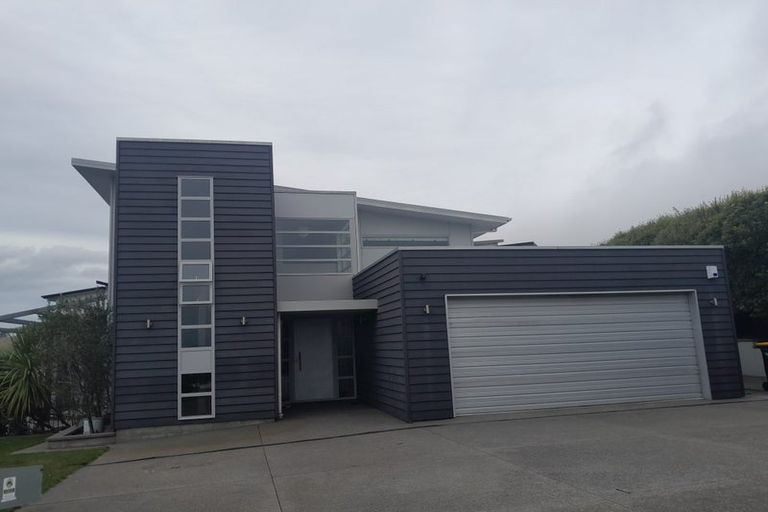 Photo of property in 9 Stonewall Place, Huntsbury, Christchurch, 8022