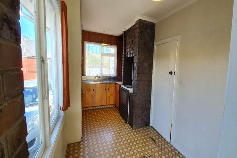 Photo of property in 117 Somerfield Street, Somerfield, Christchurch, 8024