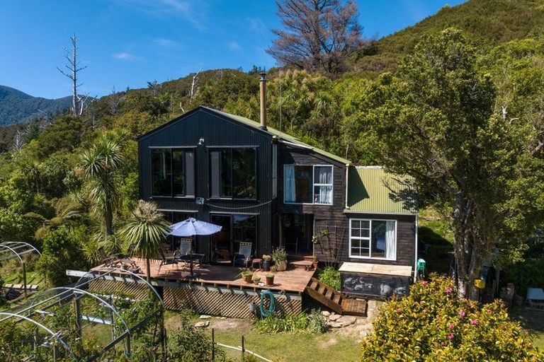 Photo of property in 565 Anakoha Road, Anakoha, Marlborough Sounds, 7284