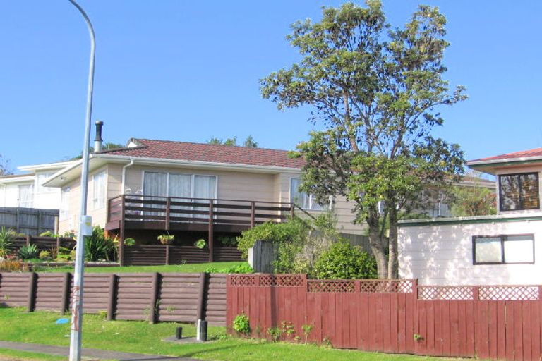 Photo of property in 7 Kepler Place, Clover Park, Auckland, 2019
