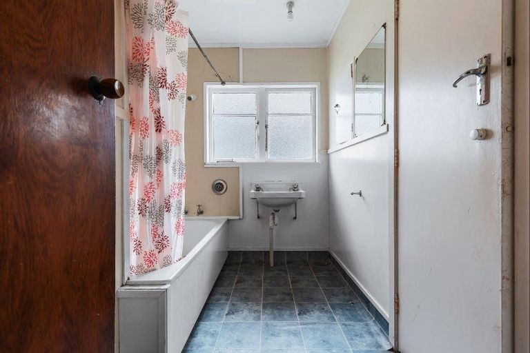 Photo of property in 30 Reu Street, Taumarunui, 3920