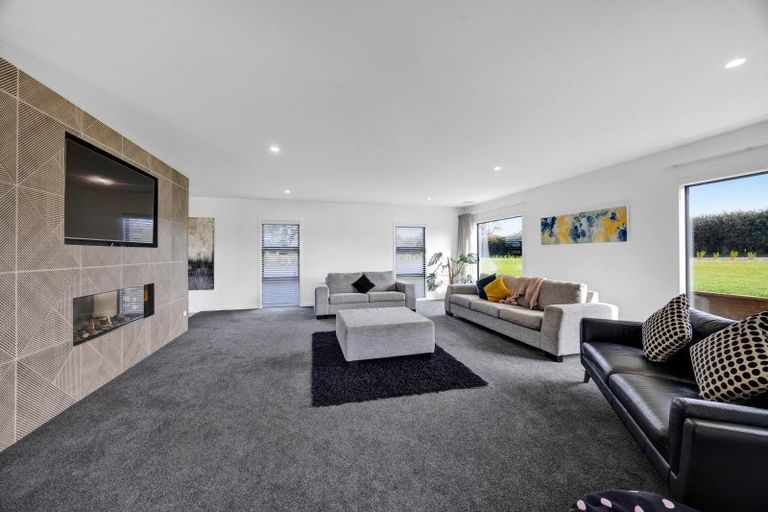 Photo of property in 66d Flint Road, Stratford, 4332