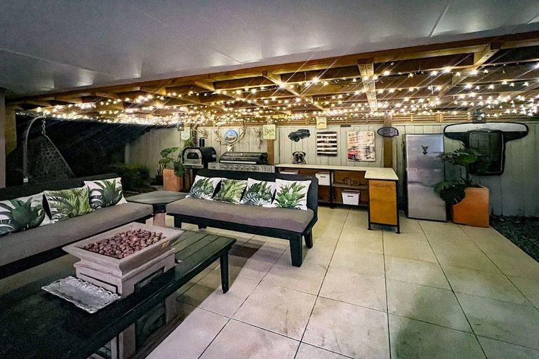 Photo of property in 12 Belgrave Drive, Rangiora, 7400