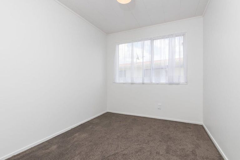 Photo of property in 20 Tango Place, Henderson, Auckland, 0610
