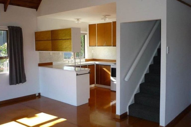 Photo of property in 22 Tindalls Bay Road, Tindalls Beach, Whangaparaoa, 0930