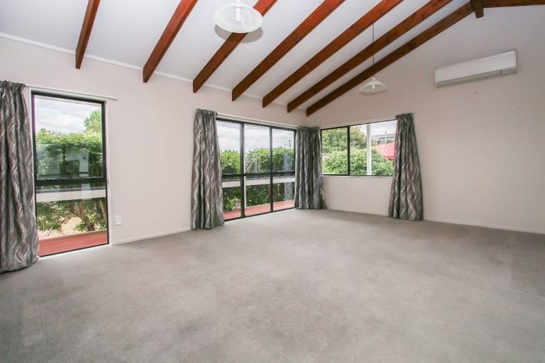 Photo of property in 9 Hulme Place, Leamington, Cambridge, 3432