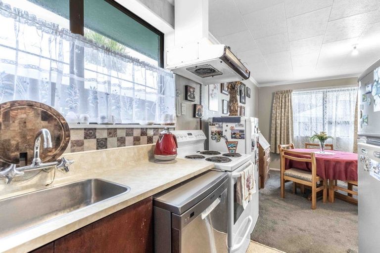 Photo of property in 154 Venus Street, Strathern, Invercargill, 9812