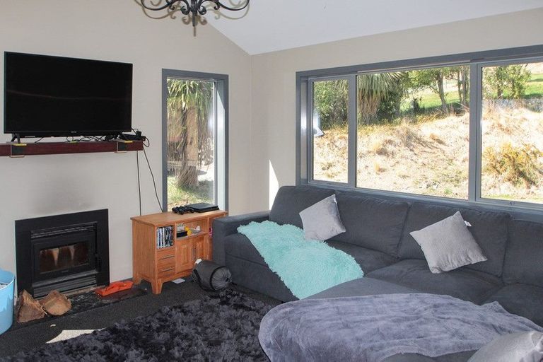 Photo of property in 22 Kinnaird Street, Herbert, Oamaru, 9495