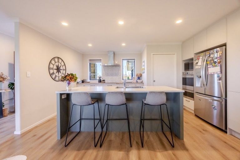 Photo of property in 3 Jg Wilson Drive, Waipukurau, 4281