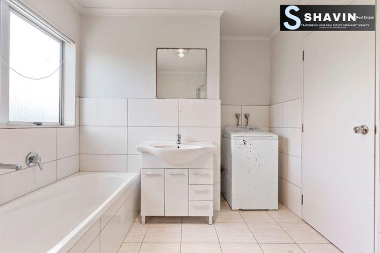 Photo of property in 8 Dapple Place, Flat Bush, Auckland, 2019