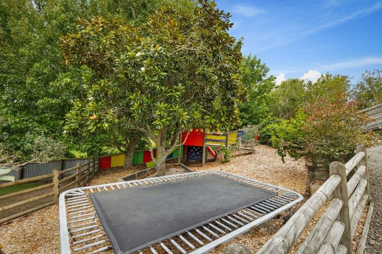 Photo of property in 305 Rapson Road, Kaukapakapa, 0871