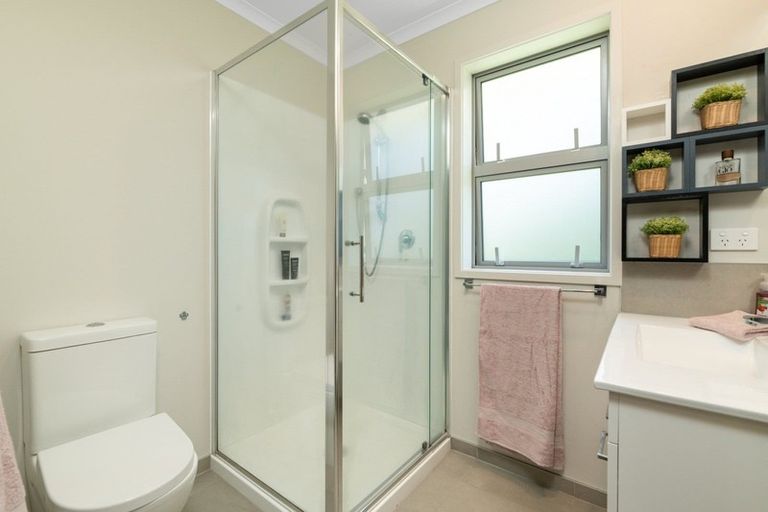 Photo of property in 31 Blanche Road, Papamoa Beach, Papamoa, 3118